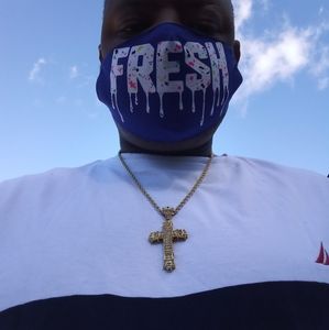 Meet your Posher, Lewis